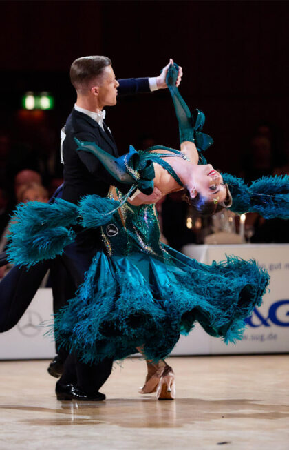 Ballroomdress_Zephyra_2