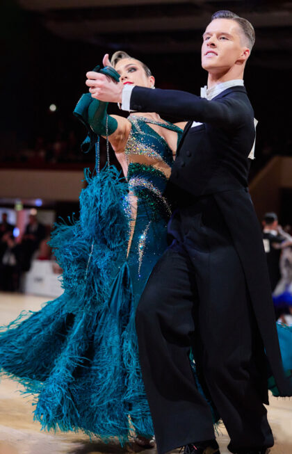 Ballroomdress_Zephyra_3