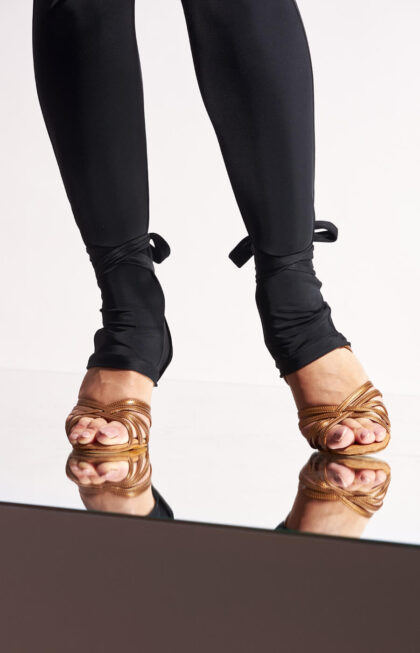 Livy_practiceleggings4