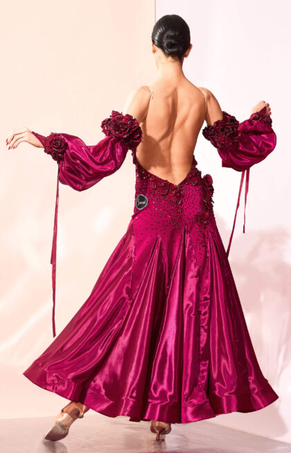 Burgundy_Petals_Ballroom_2