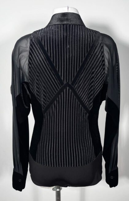 Juniorlatinshirt_Adrienne3