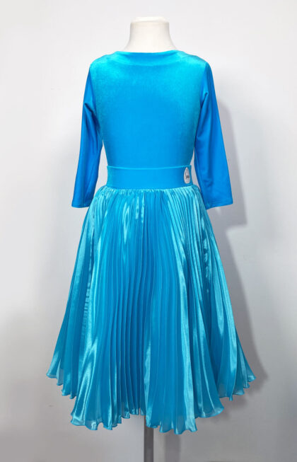 Juvenile-dress_turquoisepleats2
