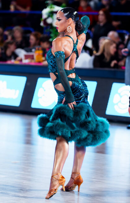 Latindress_MarabouDesire_2