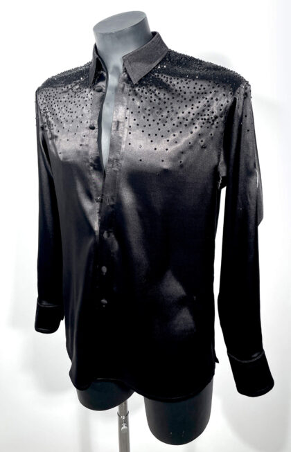 Latinshirt_Tommy_1-scaled (1)