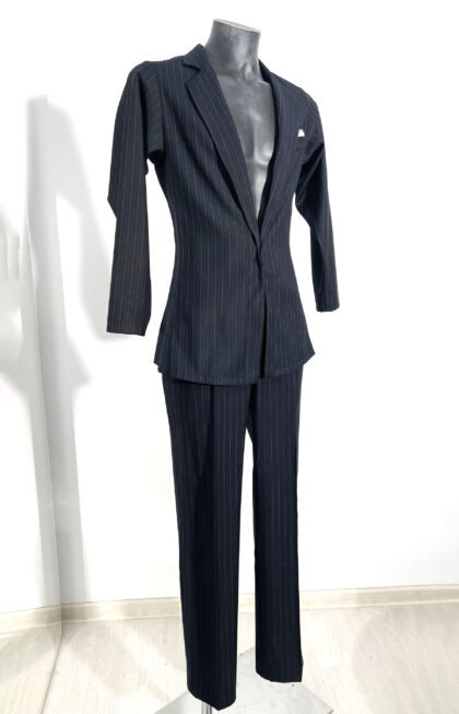 Mens_PinstripeSuit1