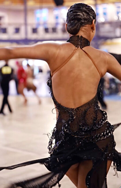 Latindress_JetChains3