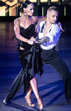 Latin dress Velvet Simplicity