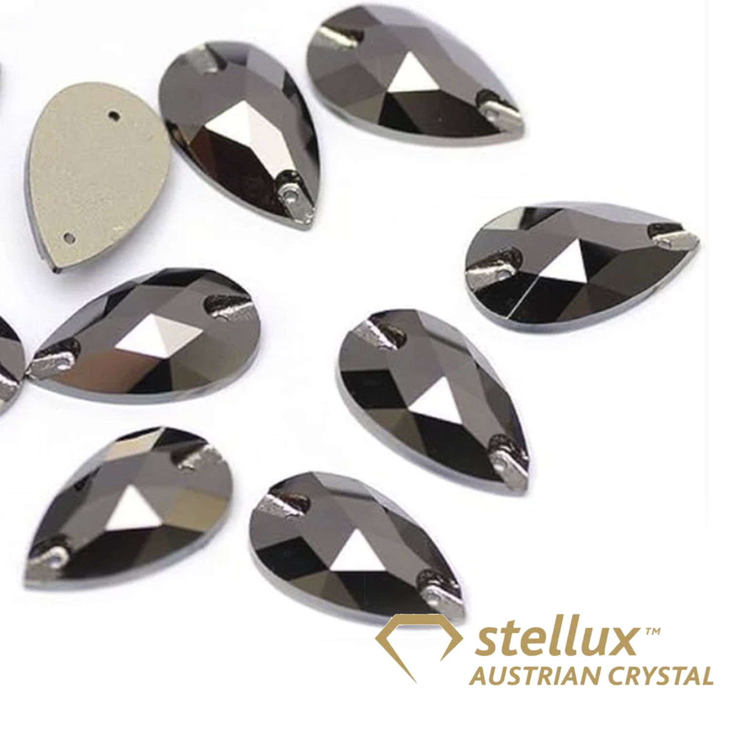 Stellux Jet Hematite Pear Sew-on