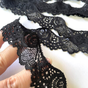 Spiral Stretch Lace Trim Black