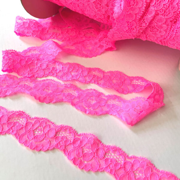 StretchlaceTrim_CandypInk1
