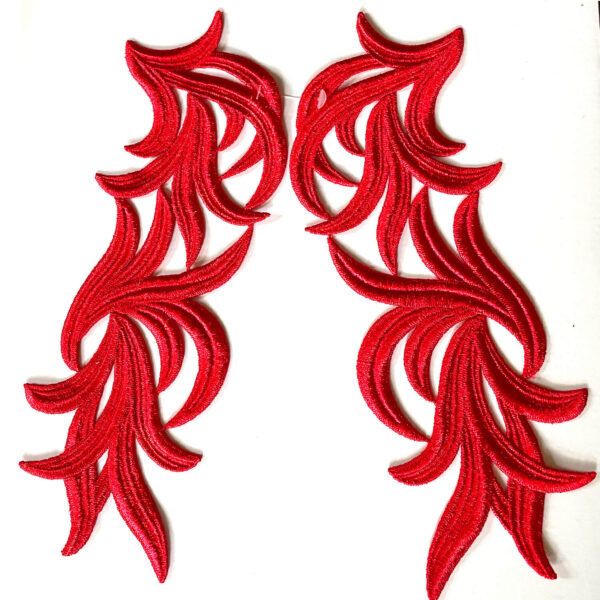 GuipurelaceMotif_Sonia_Red1